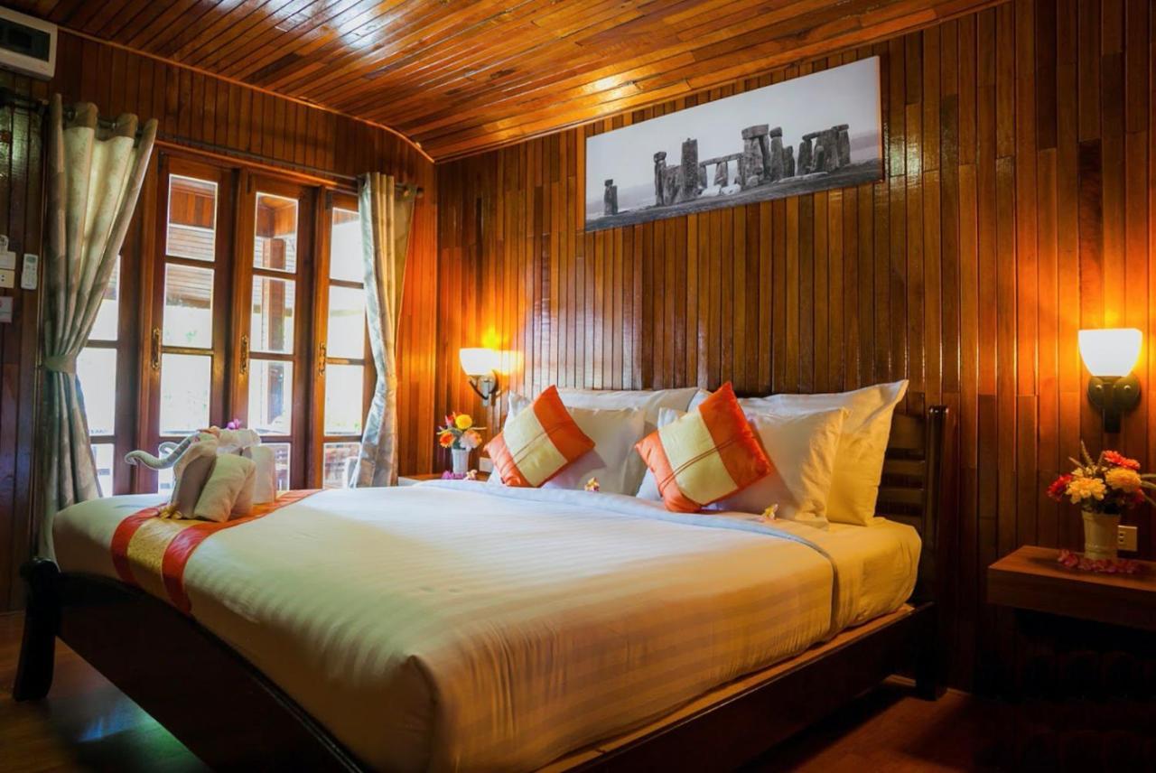 Chareena Beachside Koh Lipe Exterior photo